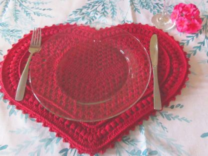 Picture of Crochet Heart Table Placemat